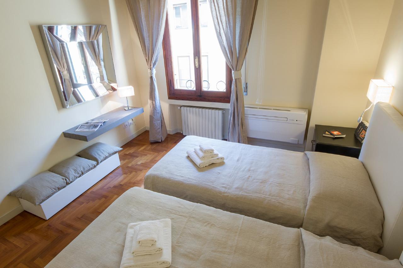 Apartments Florence - Le Por Santa Maria المظهر الخارجي الصورة
