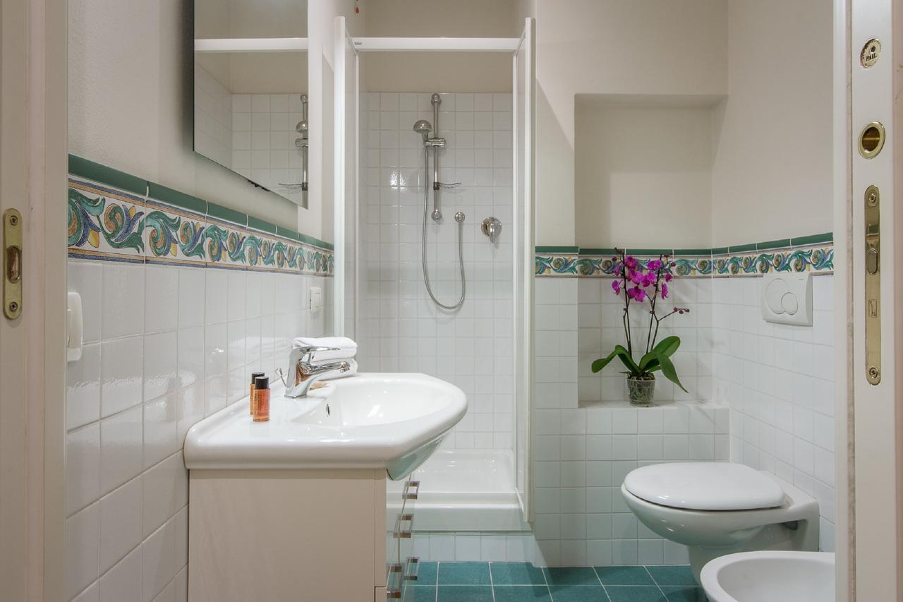 Apartments Florence - Le Por Santa Maria المظهر الخارجي الصورة